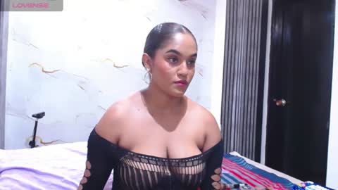 Snapshot of liaa_cams chatting on 07.17.26 liaa_cams online show from 07.17.26