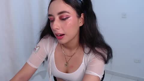   lia  online show from 05.18.26