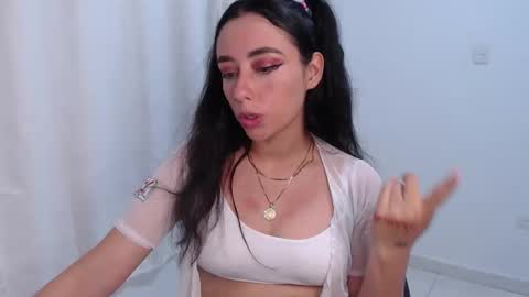   lia  online show from 05.18.26
