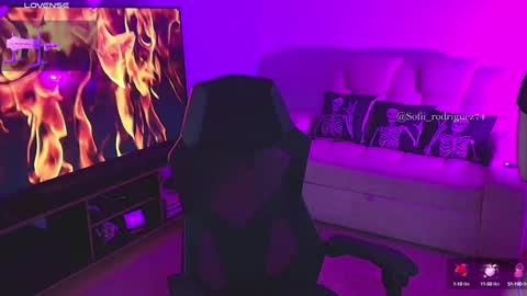 Liaa  online show from 02.04.25