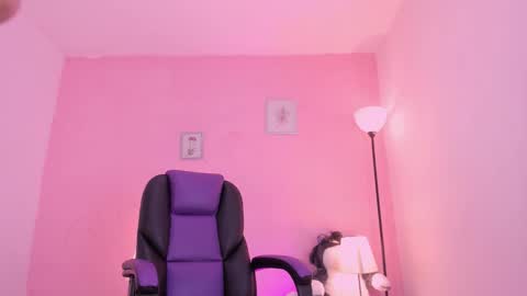 liaa moretzz online show from 10.18.25