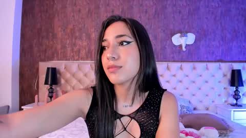 Snapshot of liaaturner chatting on 09.19.25 liaa turner online show from 09.19.25