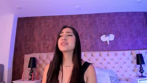 Snapshot of liaaturner chatting on 10.02.25 liaa turner online show from 10.02.25