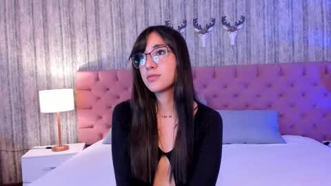 Snapshot of liaaturner chatting on 01.07.26 liaa turner online show from 01.07.26