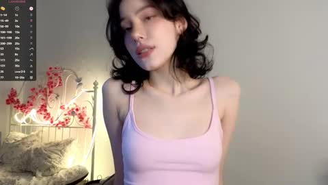 Snapshot of liaglamour chatting on 09.26.25 Lia online show from 09.26.25
