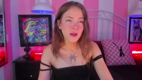 Snapshot of liah_grey8 chatting on 12.03.25 ---Liah--- online show from 12.03.25