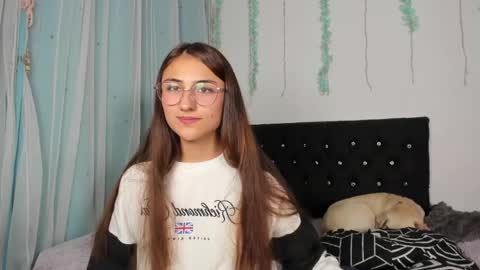 Liah  online show from 04.08.26