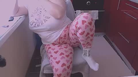Snapshot of liahsofty chatting on 04.25.26 miss Lia colection for travel online show from 04.25.26