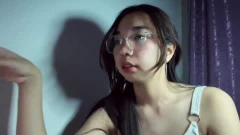 Snapshot of liaisonx_rosa chatting on 11.11.25 liaisonx_rosa online show from 11.11.25