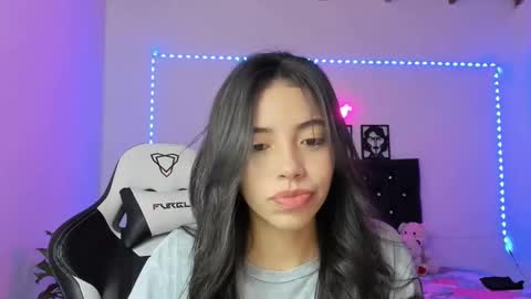 Lia Kent online show from 01.06.25