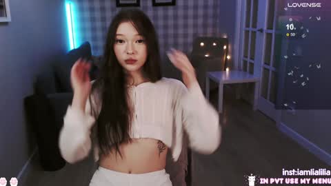 lialilia online show from 01.29.25