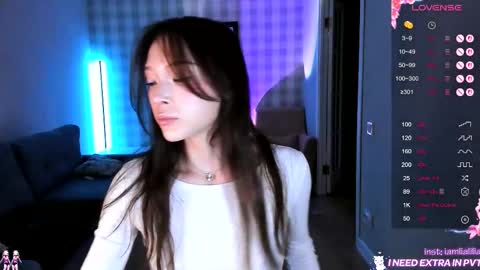 lialilia online show from 12.20.25