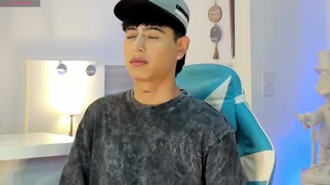 Liam online show from 10.06.25