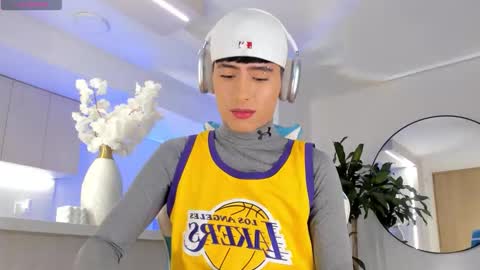 Liam online show from 03.04.26