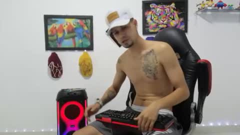 Andres online show from 11.21.25