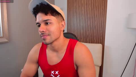 Snapshot of liam_colliins chatting on 02.07.25 Liam Collins online show from 02.07.25