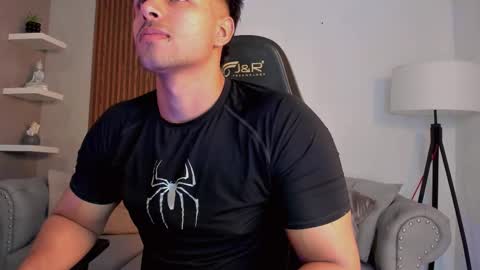 Snapshot of liam_colliins chatting on 09.22.25 Liam Collins online show from 09.22.25