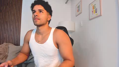 Snapshot of liam_colliins chatting on 10.15.25 Liam Collins online show from 10.15.25