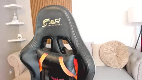 Snapshot of liam_colliins chatting on 11.22.25 Liam Collins online show from 11.22.25