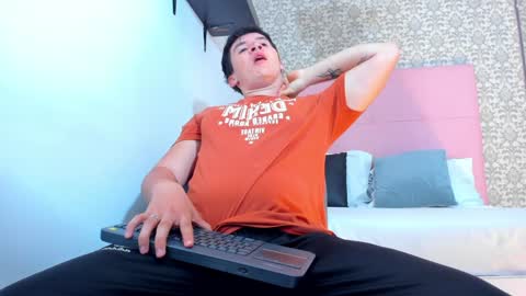 liam_conorr online show from 01.30.25