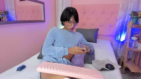 Snapshot of liam_evvan chatting on 11.06.25 Liam online show from 11.06.25