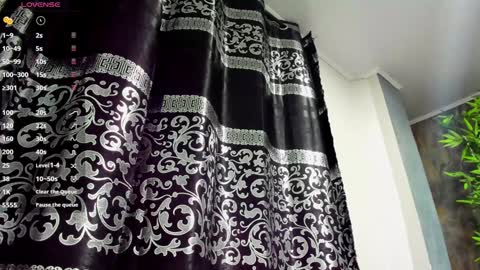 LIAM KLEIN online show from 01.29.25