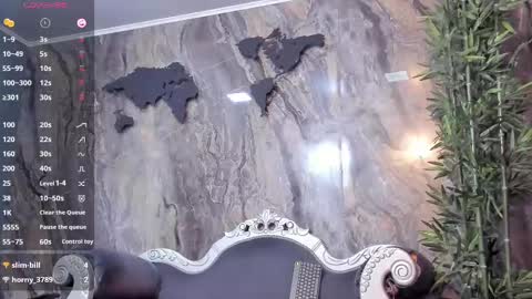 LIAM KLEIN online show from 03.05.25