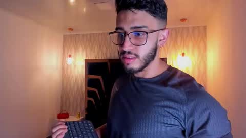 Snapshot of liam_kleiin chatting on 01.09.26 LIAM KLEIN online show from 01.09.26