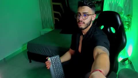 Snapshot of liam_kleiin chatting on 03.06.26 LIAM KLEIN online show from 03.06.26