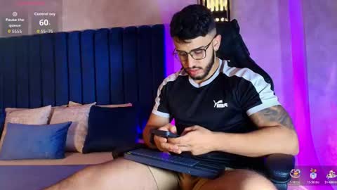 Snapshot of liam_kleiin chatting on 07.10.26 LIAM KLEIN online show from 07.10.26