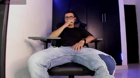 Liam online show from 03.16.26