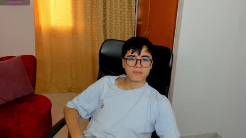 Snapshot of liam_orion chatting on 02.26.25 LIAM online show from 02.26.25