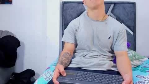 Call me Lian online show from 02.18.26