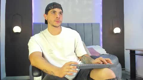 Liam online show from 11.08.25