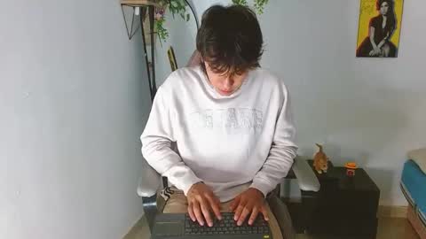 liamxul online show from 10.28.25