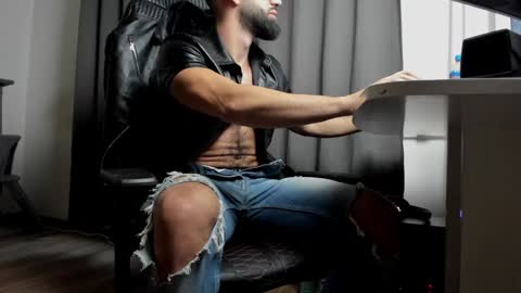 Liam online show from 12.08.24