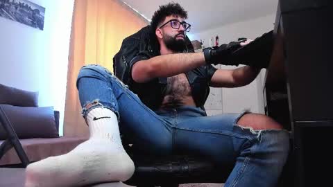 Liam online show from 02.20.26