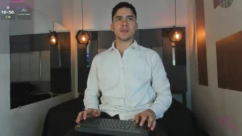 Snapshot of liamnovak chatting on 02.18.26 Liam online show from 02.18.26