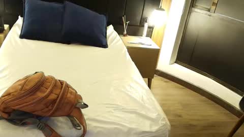 Snapshot of liamonroee_ chatting on 03.23.26 L I A M O N R O E online show from 03.23.26