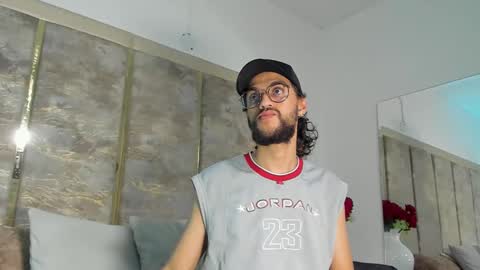 LiamSamderz online show from 10.21.25