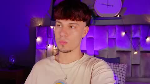 Liam Thunder online show from 10.30.25