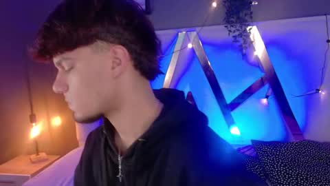 Liam Thunder online show from 11.19.25