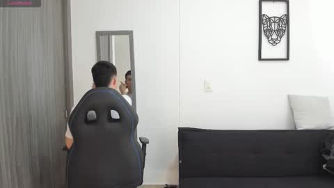 lian_eathan online show from 10.13.25