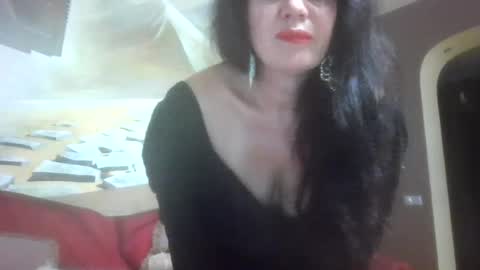 Snapshot of liana_bloom chatting on 06.15.26 Liana online show from 06.15.26