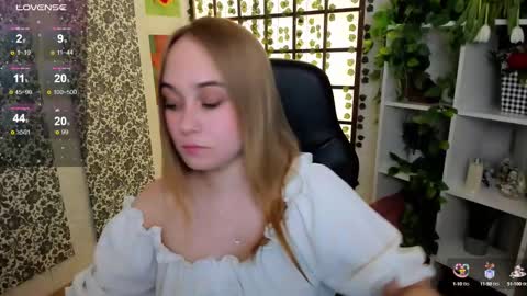 Liana online show from 03.09.25