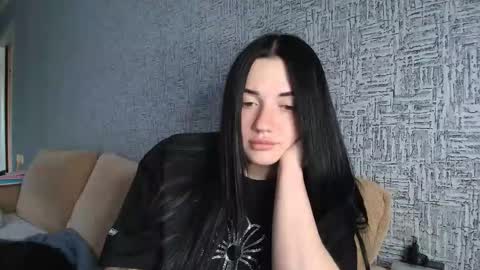 liana_diva online show from 04.12.26