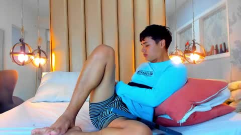 Lian  online show from 04.20.26