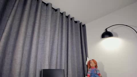 Snapshot of lianewhite chatting on 11.13.25 lianewhite online show from 11.13.25