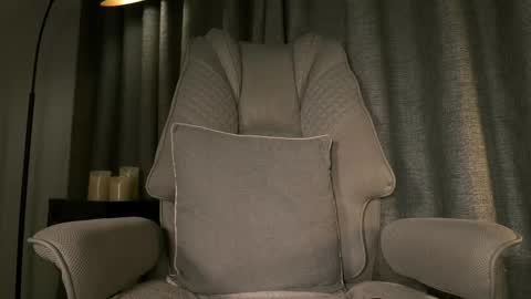 lianewhite online show from 02.09.26