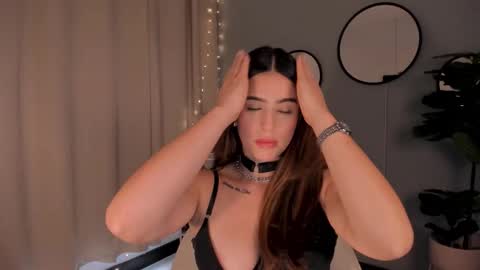 Lia online show from 09.15.25